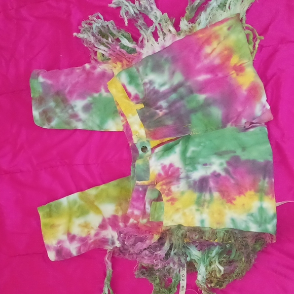 Daisy Tiedye Jeans - Picture 7 of 7
